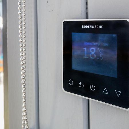 Pass The Keys Whitstable Shepherds Hut Minutes From The Harbour Exterior photo